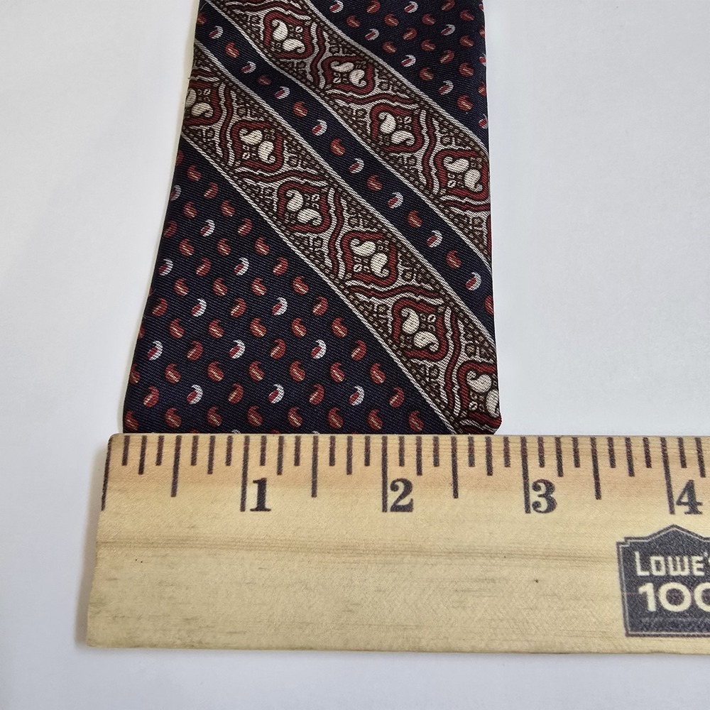 VTG YSL Yves Saint Laurent Grodins California Silk Men Neck Tie Red Navy Paisley - Picture 4 of 5